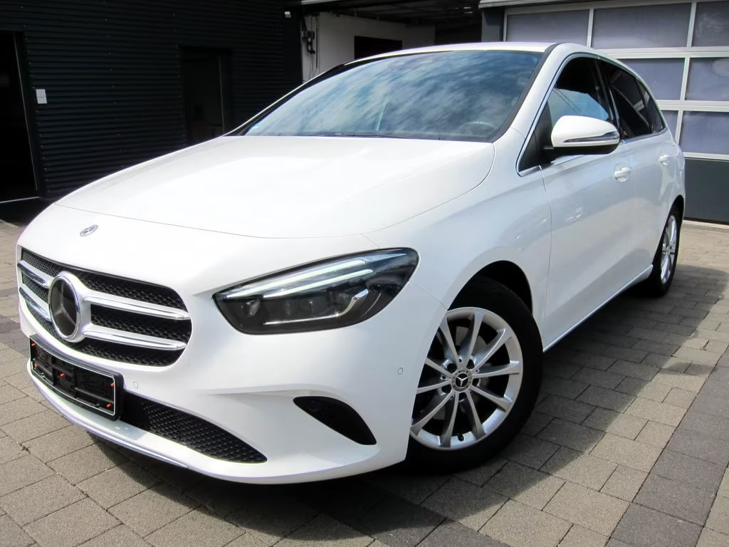 Mercedes-Benz B-Klasse B 220 B 220 d