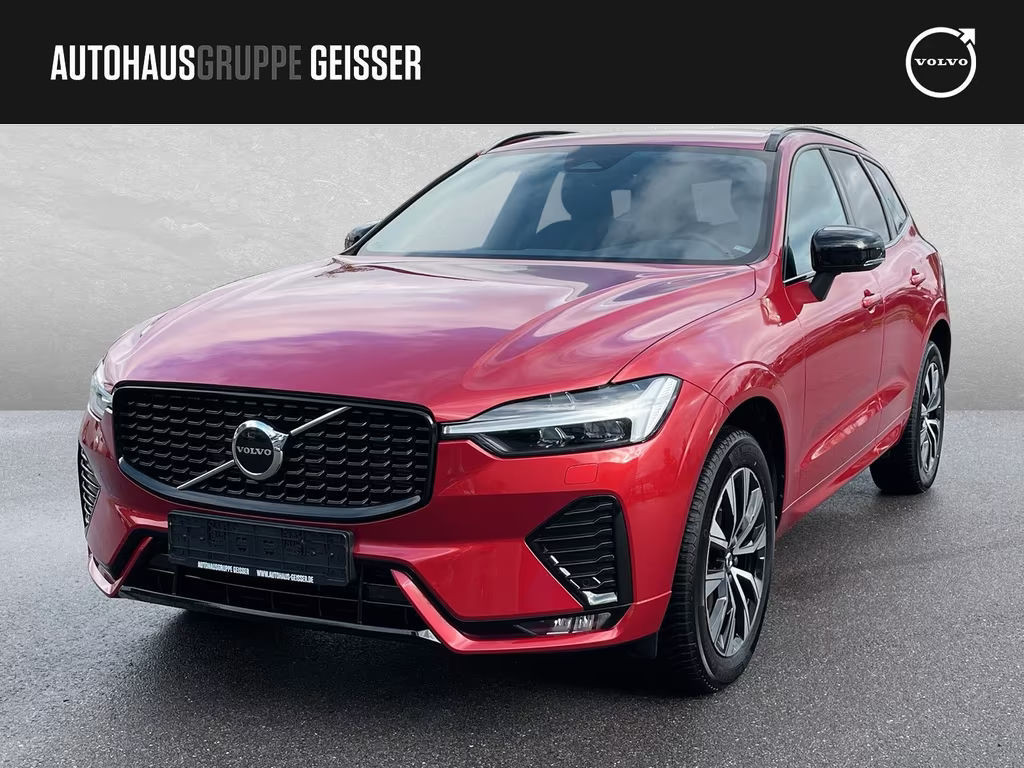 Volvo XC60 AWD Plus Dark