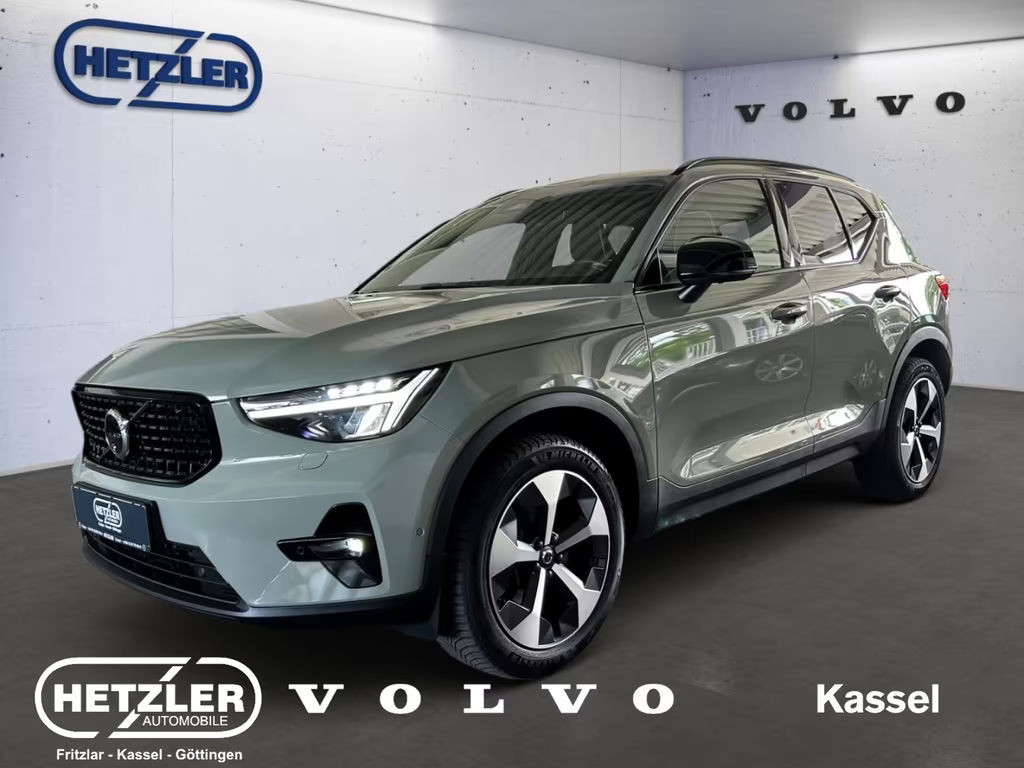 Volvo XC40 Ultimate Dark