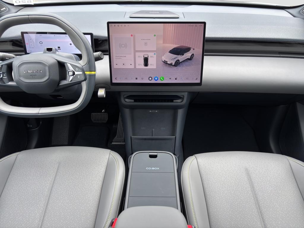 Lynk&Co 02