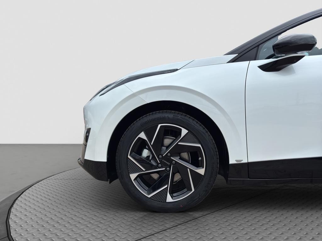 Lynk&Co 02