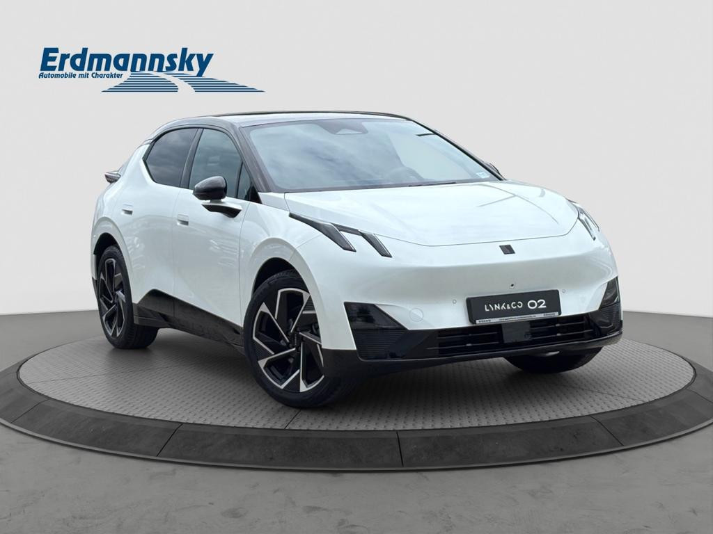 Lynk&Co 02