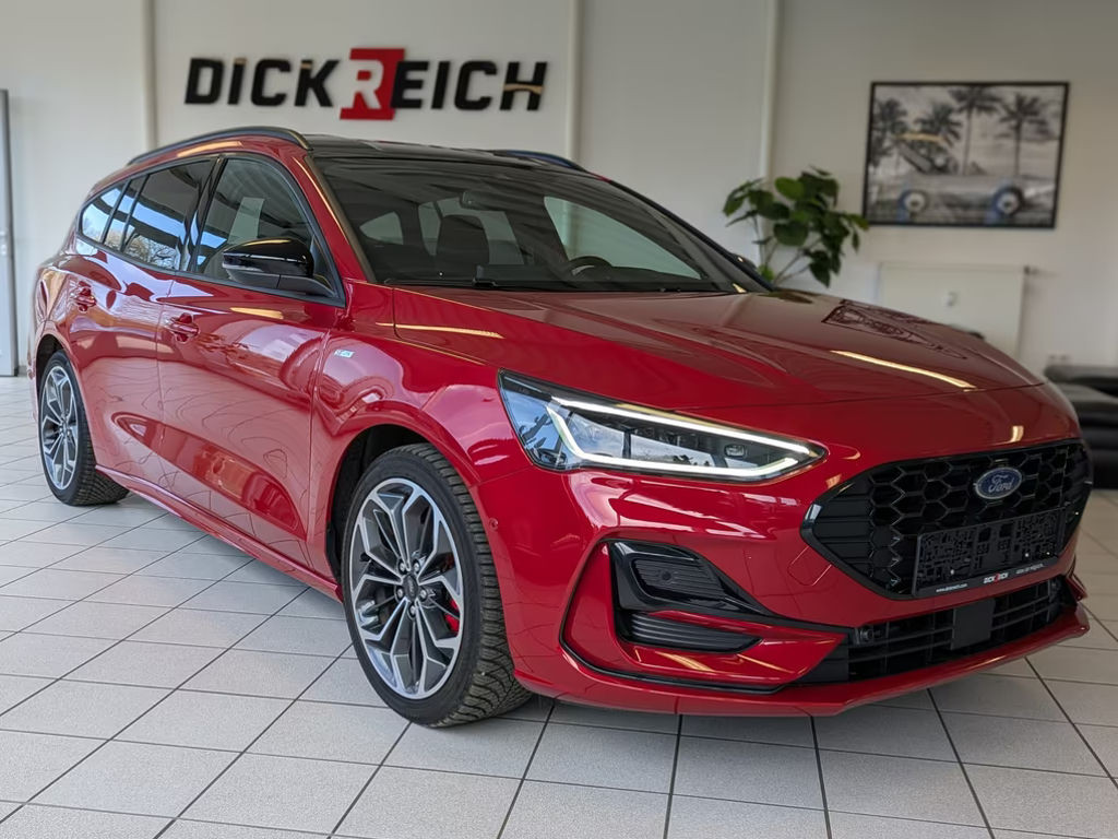 Ford Focus EcoBoost ST Line