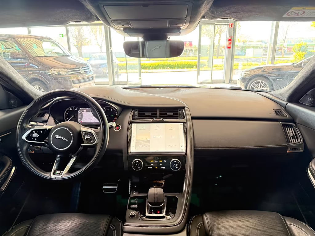 Jaguar E-Pace