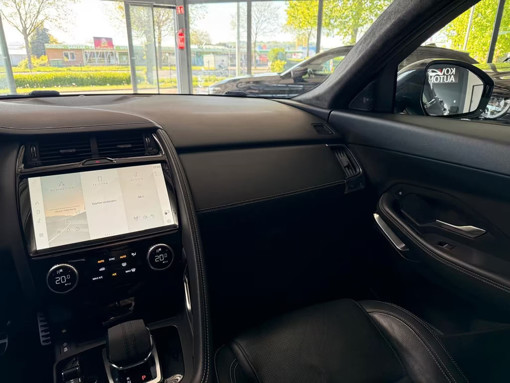 Jaguar E-Pace