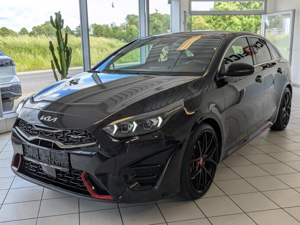 Kia ProCeed