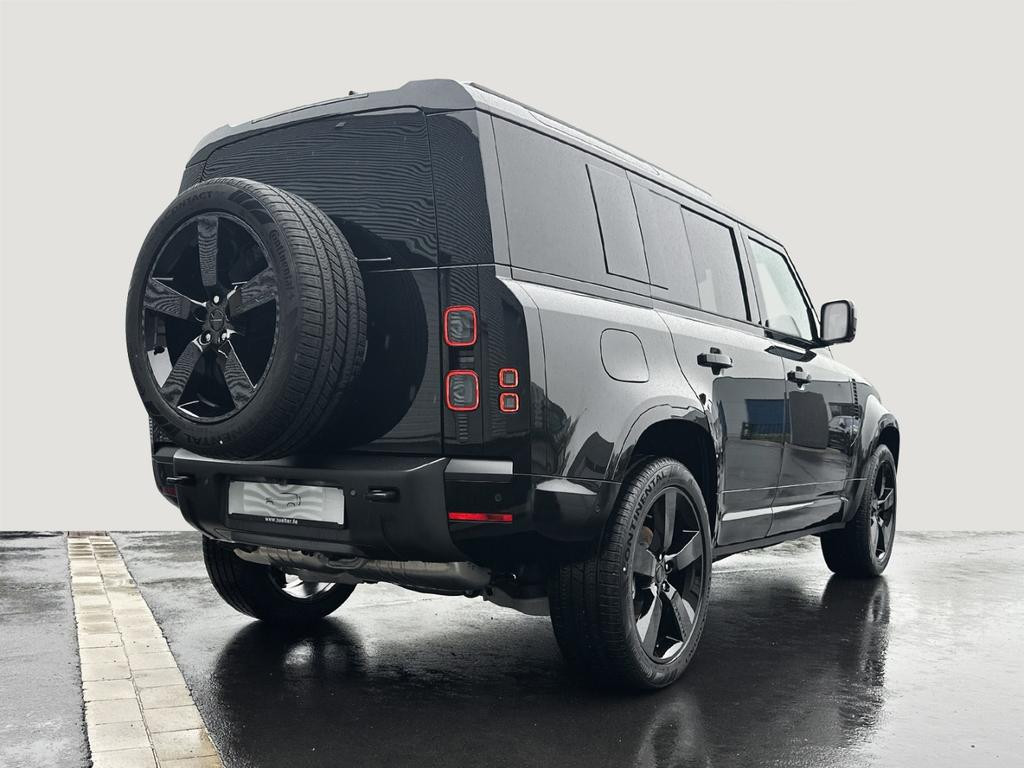 Land Rover Defender Dynamic HSE 110