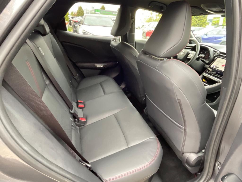 Lexus LBX