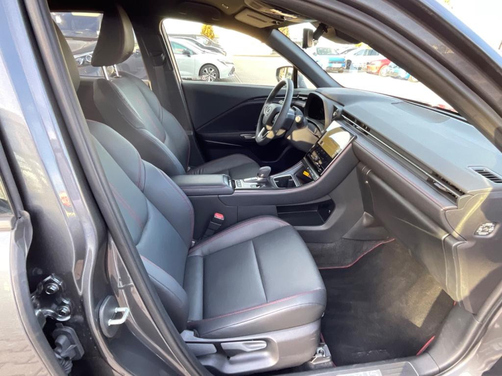 Lexus LBX