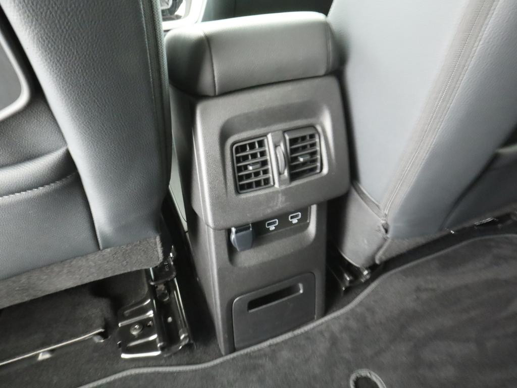 Mercedes-Benz T 180