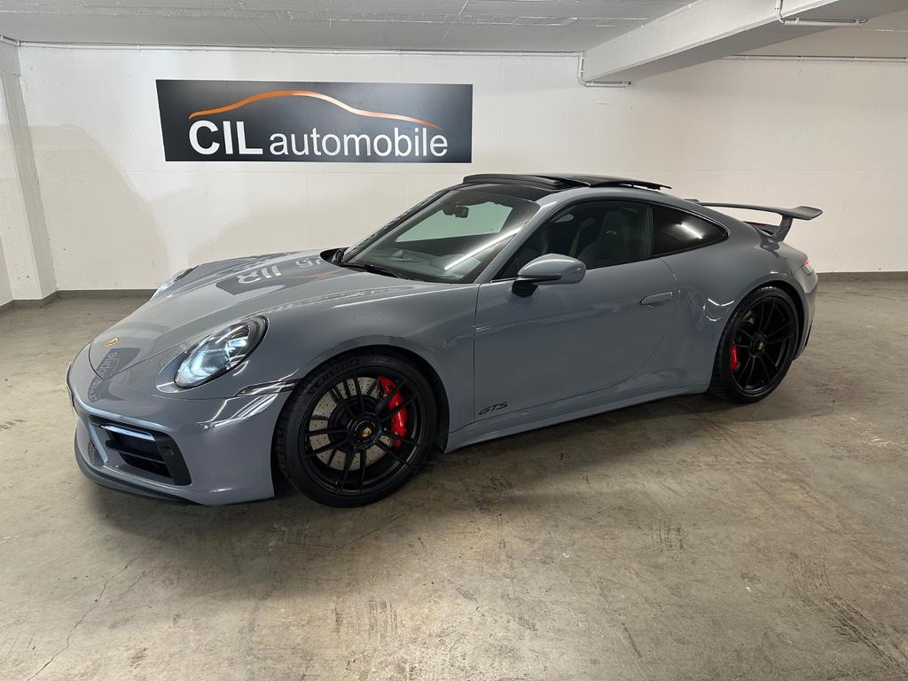 Porsche 911