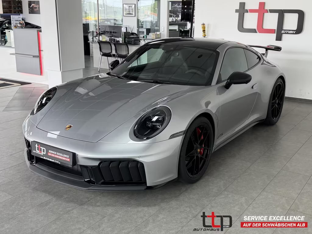 Porsche 911 GTS 992 Carrera