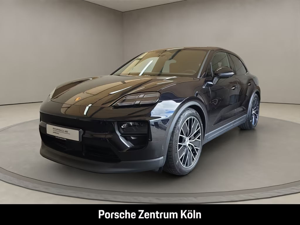 Porsche Macan 4