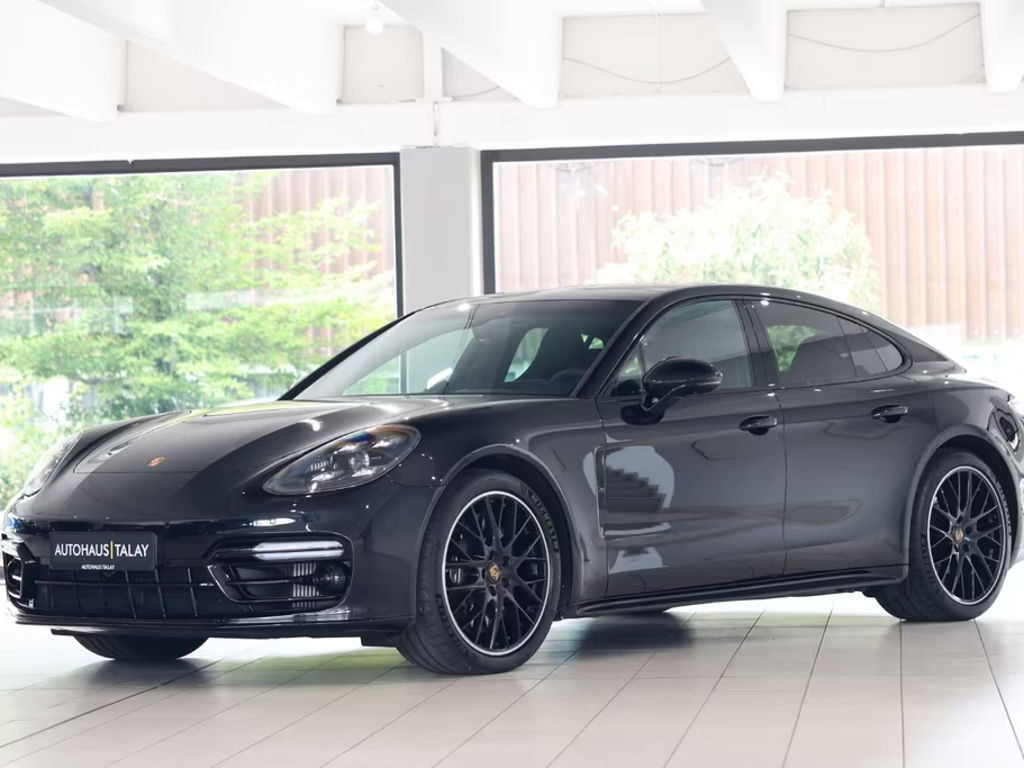 Porsche Panamera S Turbo