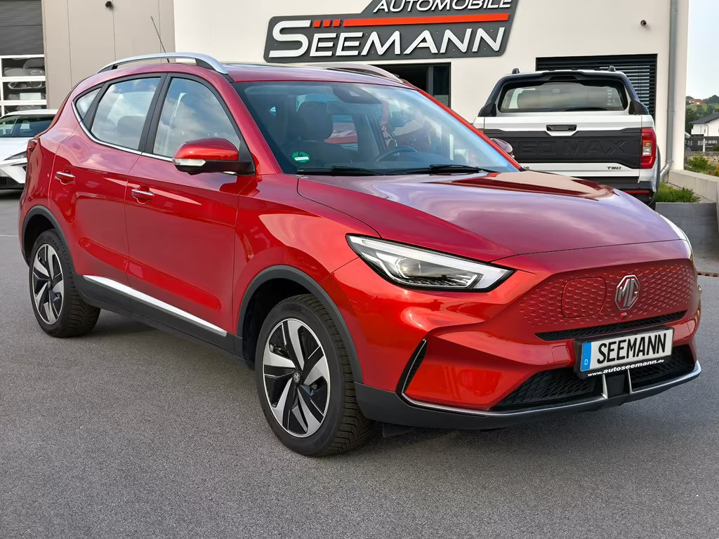 MG ZS EV Luxury Standard range