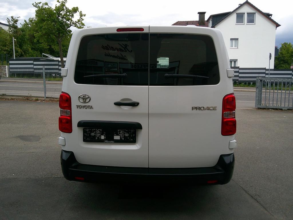 Toyota Proace (Verso)
