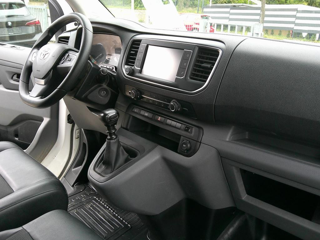 Toyota Proace (Verso)