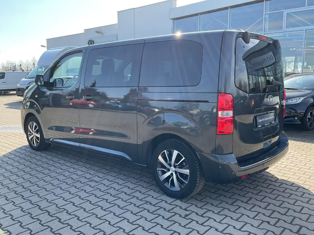 Toyota Proace (Verso)