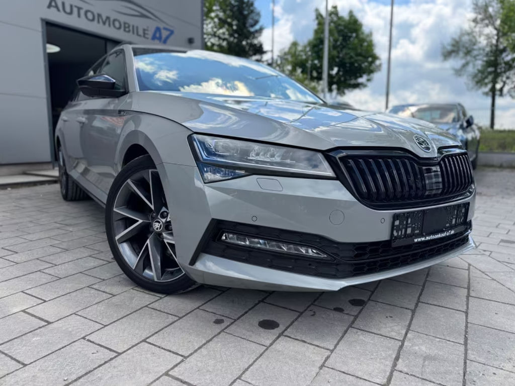 Skoda Superb Combi 4x4 Sportline