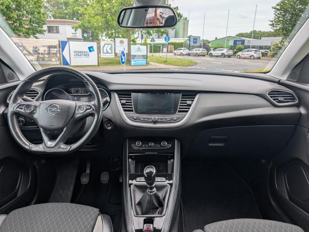 Opel Grandland
