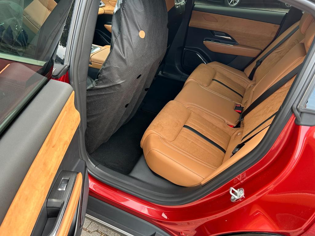 Mazda 6e
