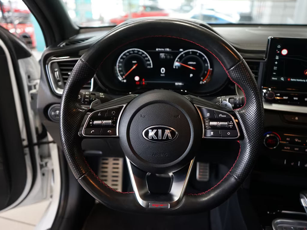 Kia ProCeed