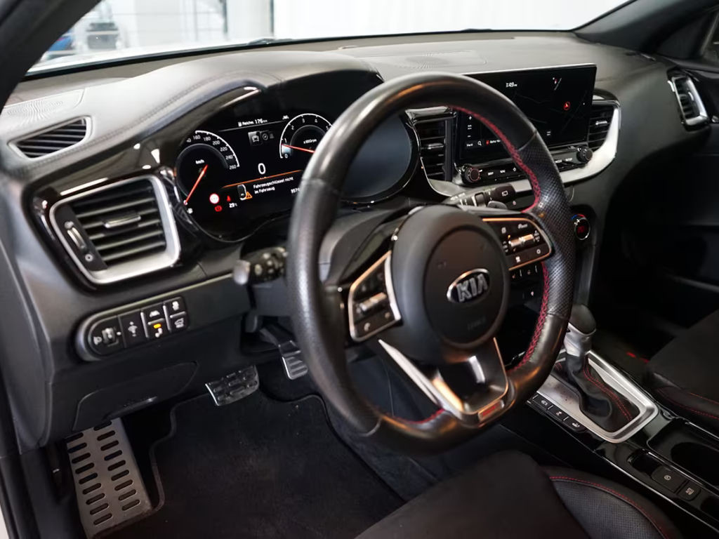 Kia ProCeed