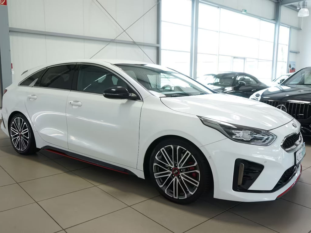 Kia ProCeed