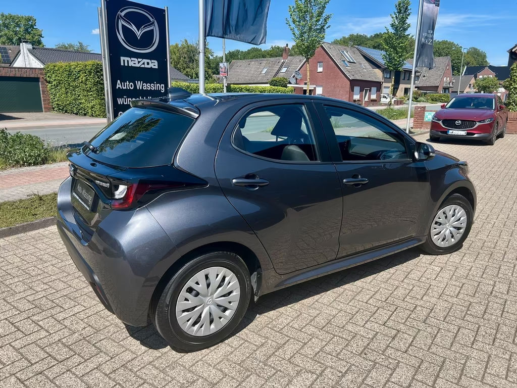 Mazda 2