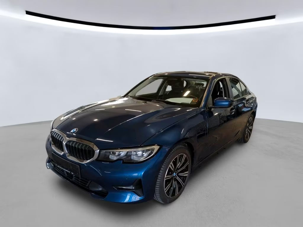 BMW 3 Serie 330 Advantage pakket Sedan 330e
