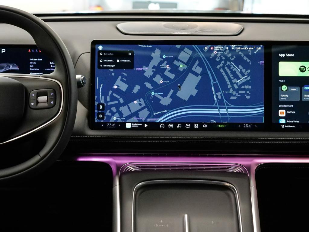 Xpeng G9