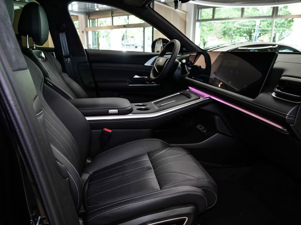 Xpeng G9