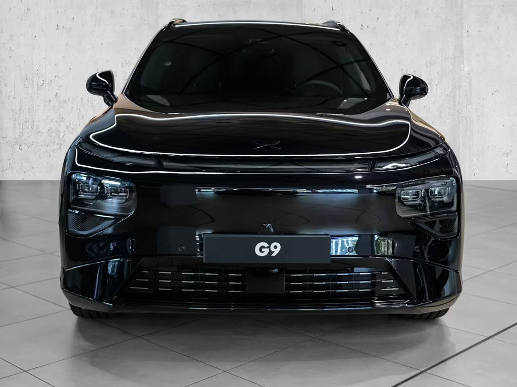 Xpeng G9