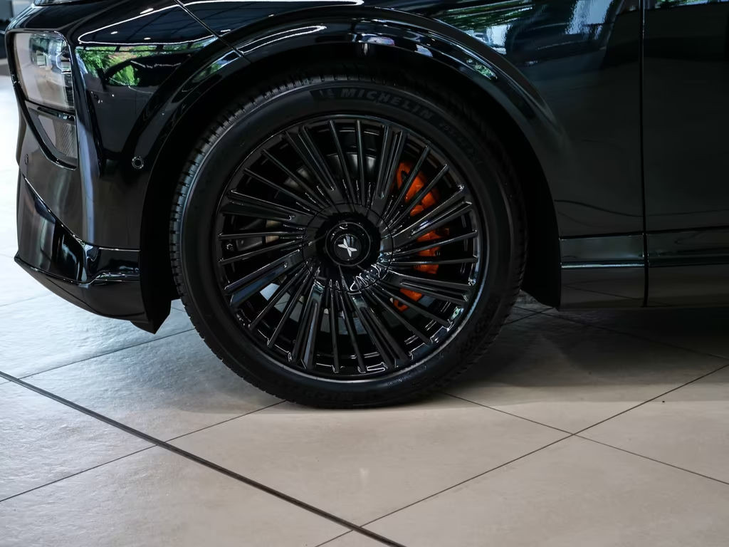 Xpeng G9