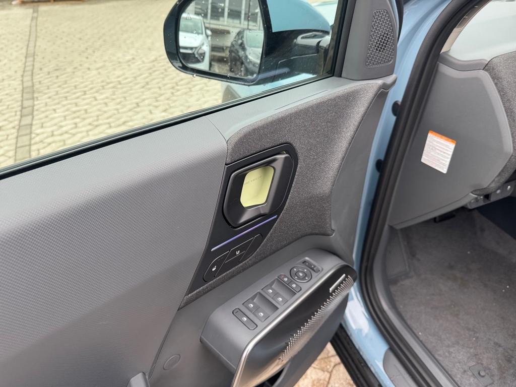Kia EV2
