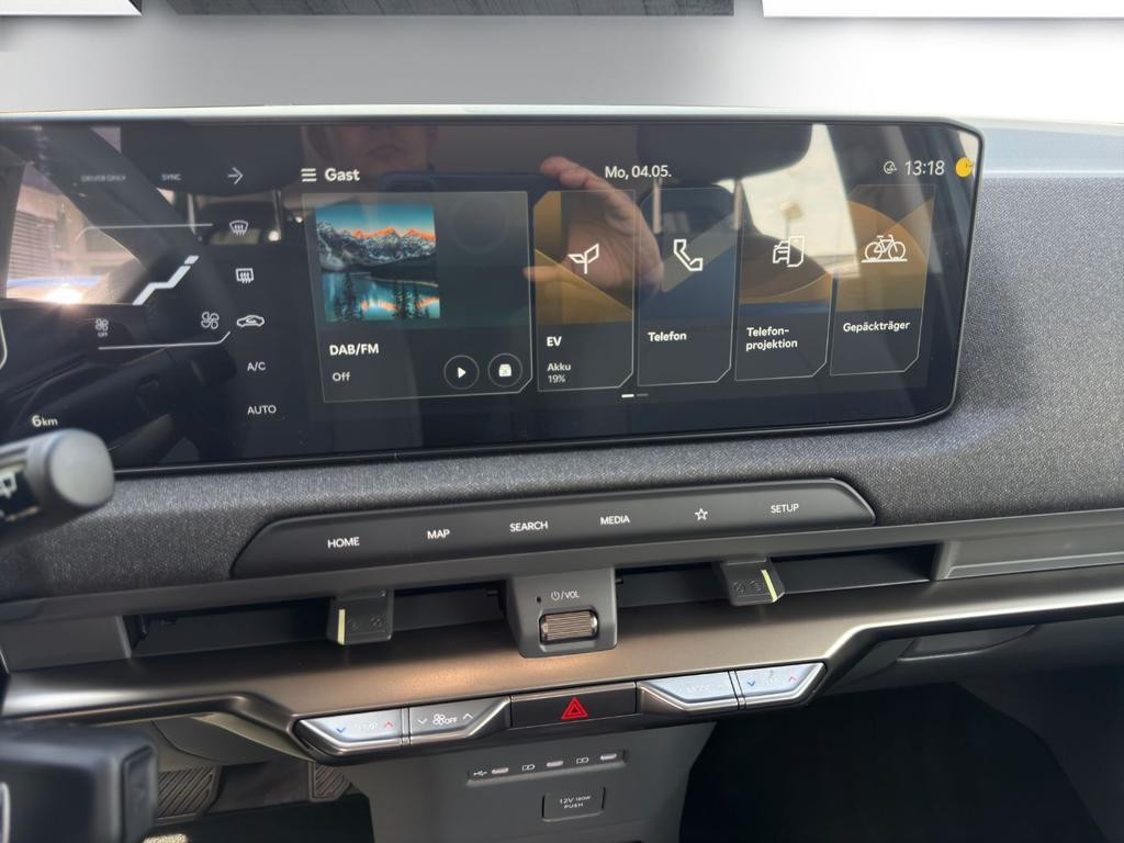 Kia EV2