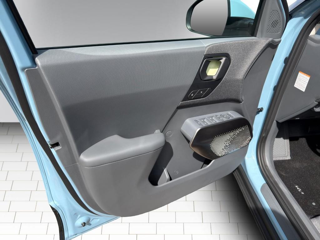 Kia EV2