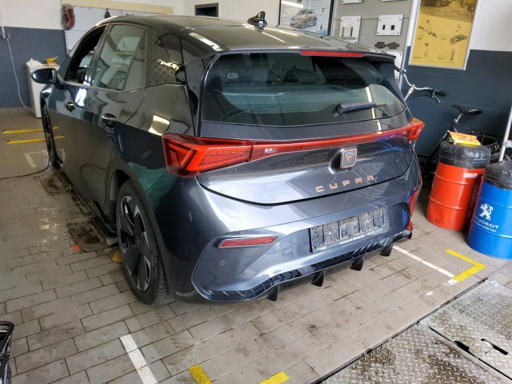 Cupra Born