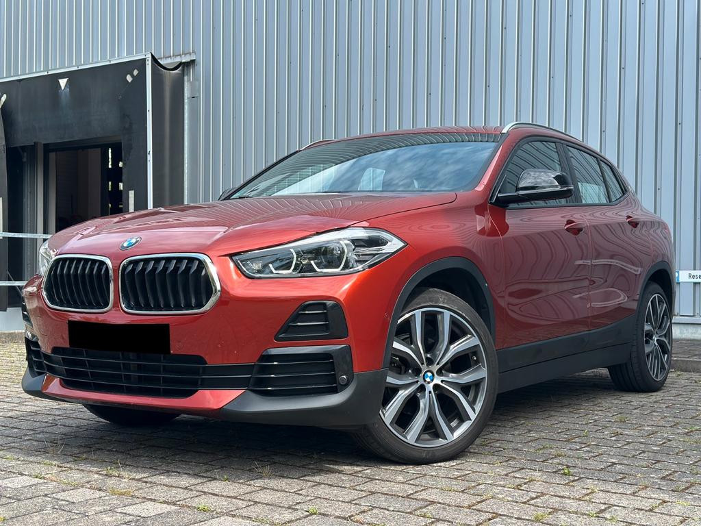 BMW X2