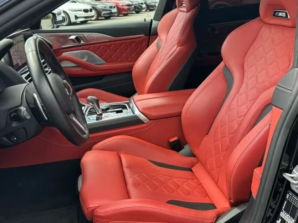 BMW M8