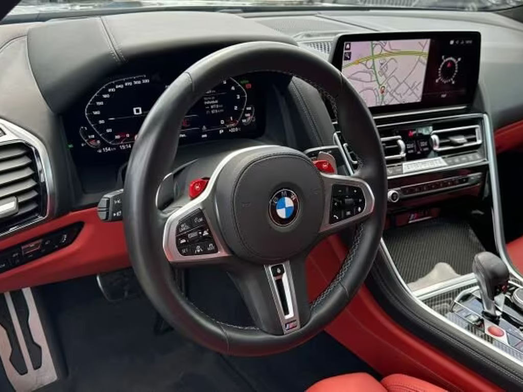 BMW M8