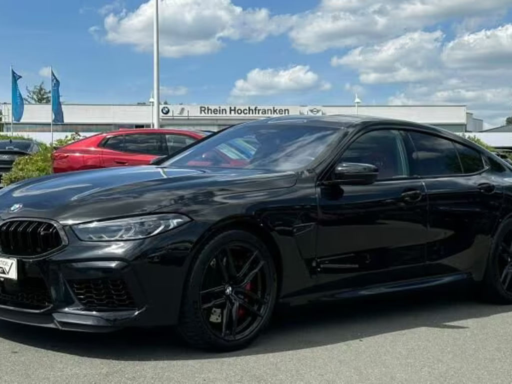 BMW M8