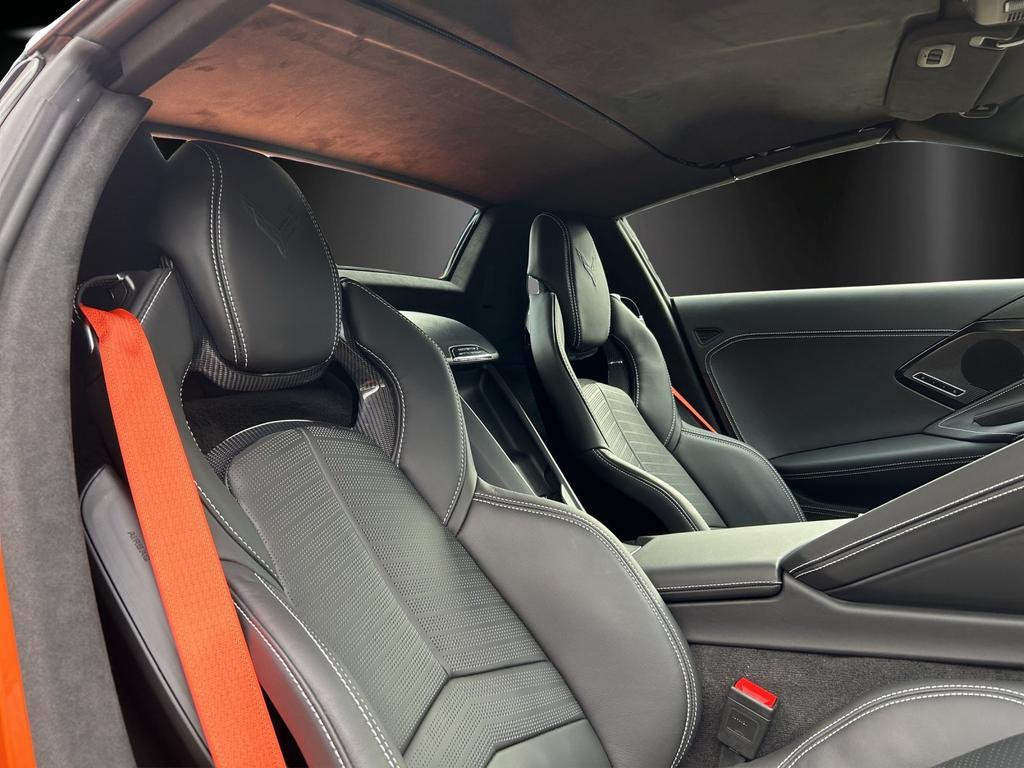 Corvette C8