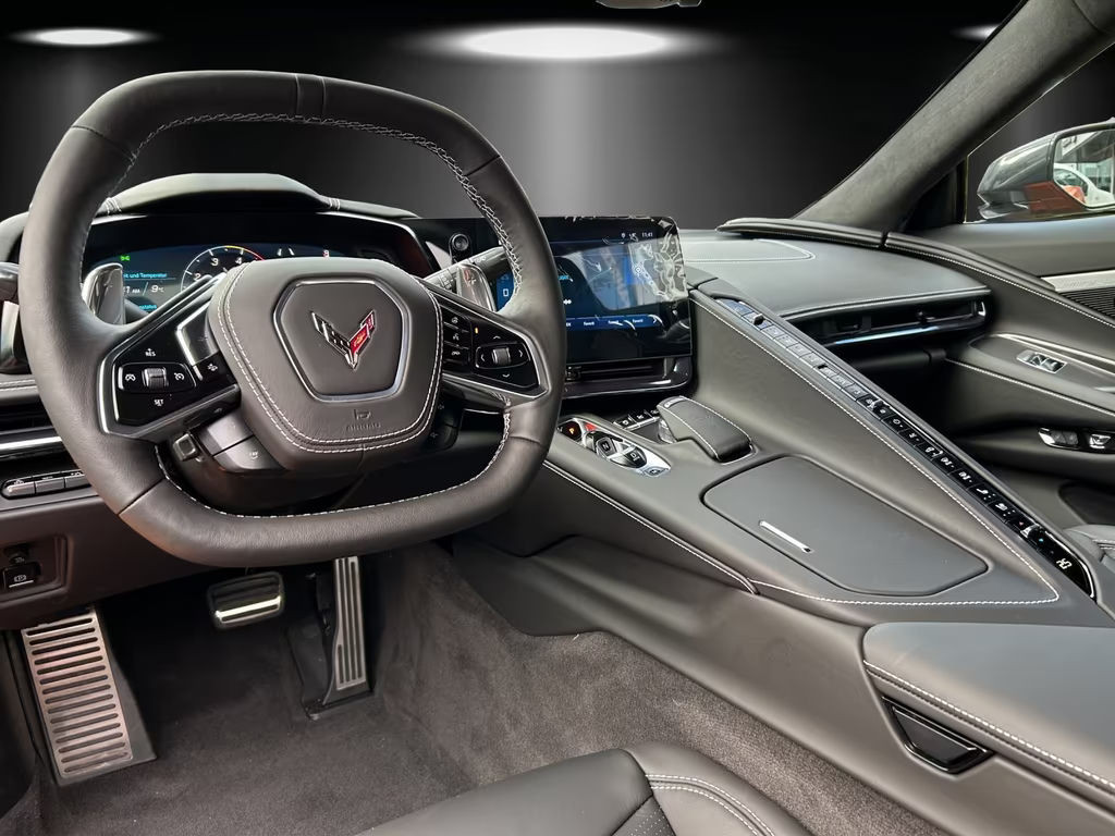 Corvette C8