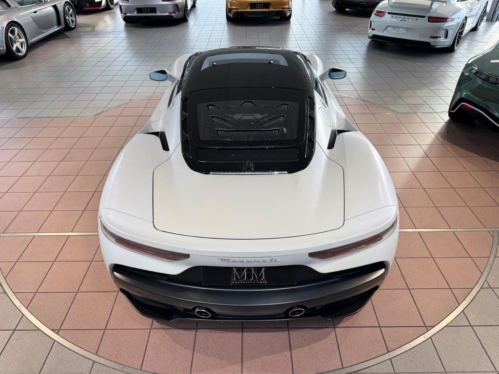 Maserati MC20
