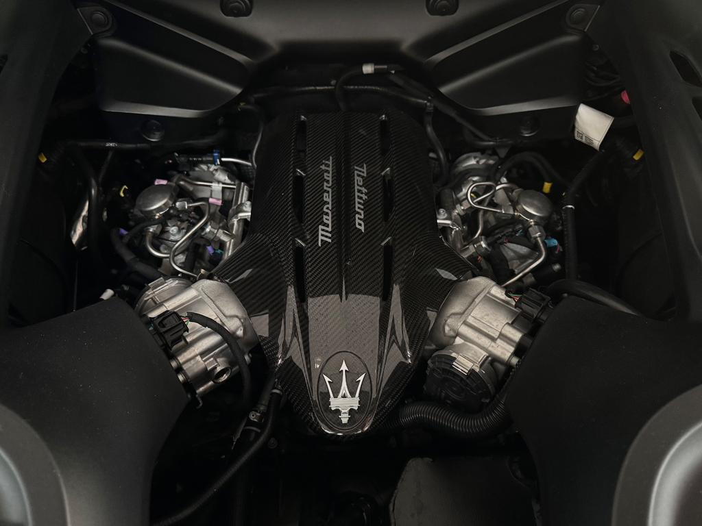 Maserati MC20