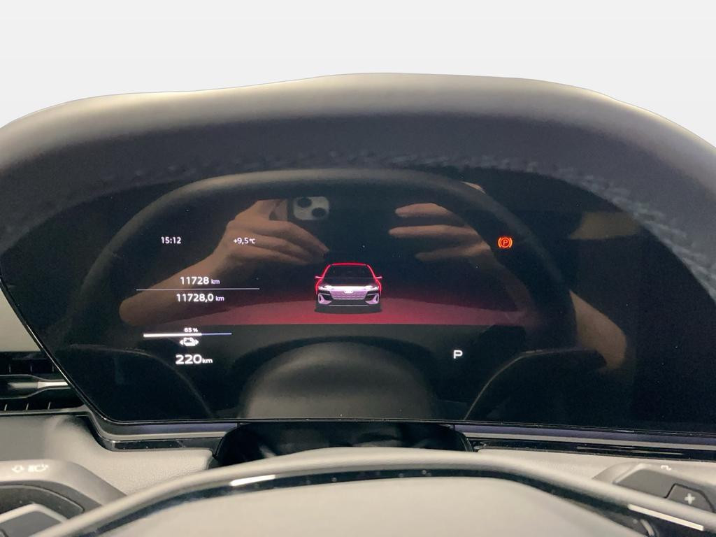 Audi A6 e-tron