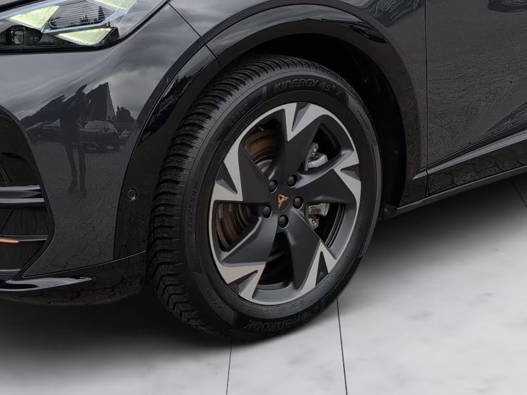 Cupra Tavascan