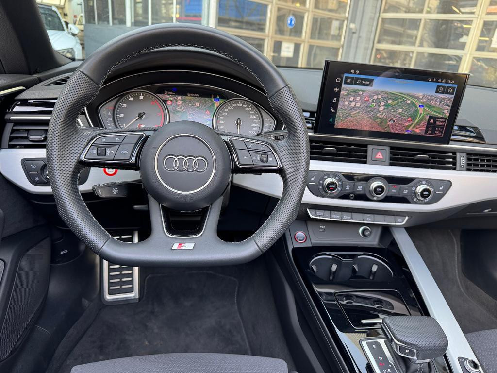 Audi S5