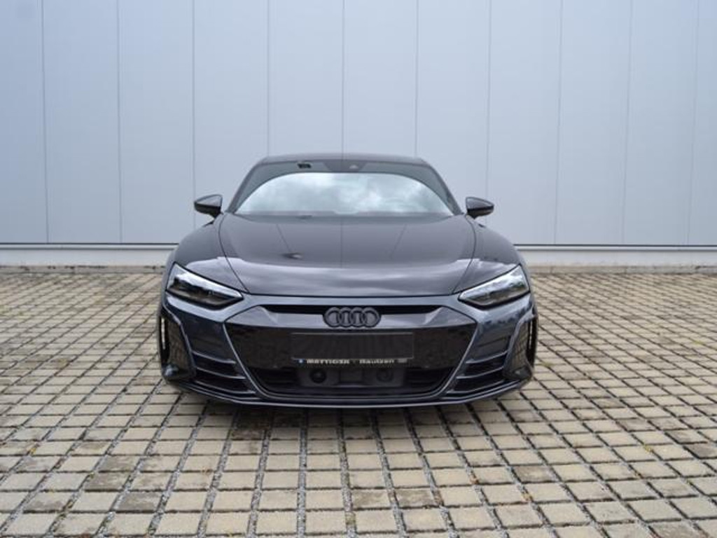 Audi e-tron GT